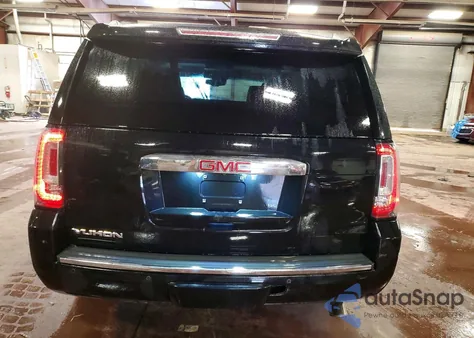 2015 GMC Yukon Denali z USA, uszkodzony, nr VIN 1GKS2CKJ1FR295550